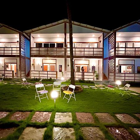 White Turtle Hotel มอร์จิม ภายนอก รูปภาพ